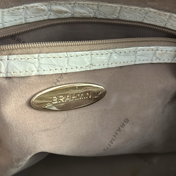 BRAHMIN white ivory handbag, with long strap included. 9x14, lightly used - Picture 6 of 11